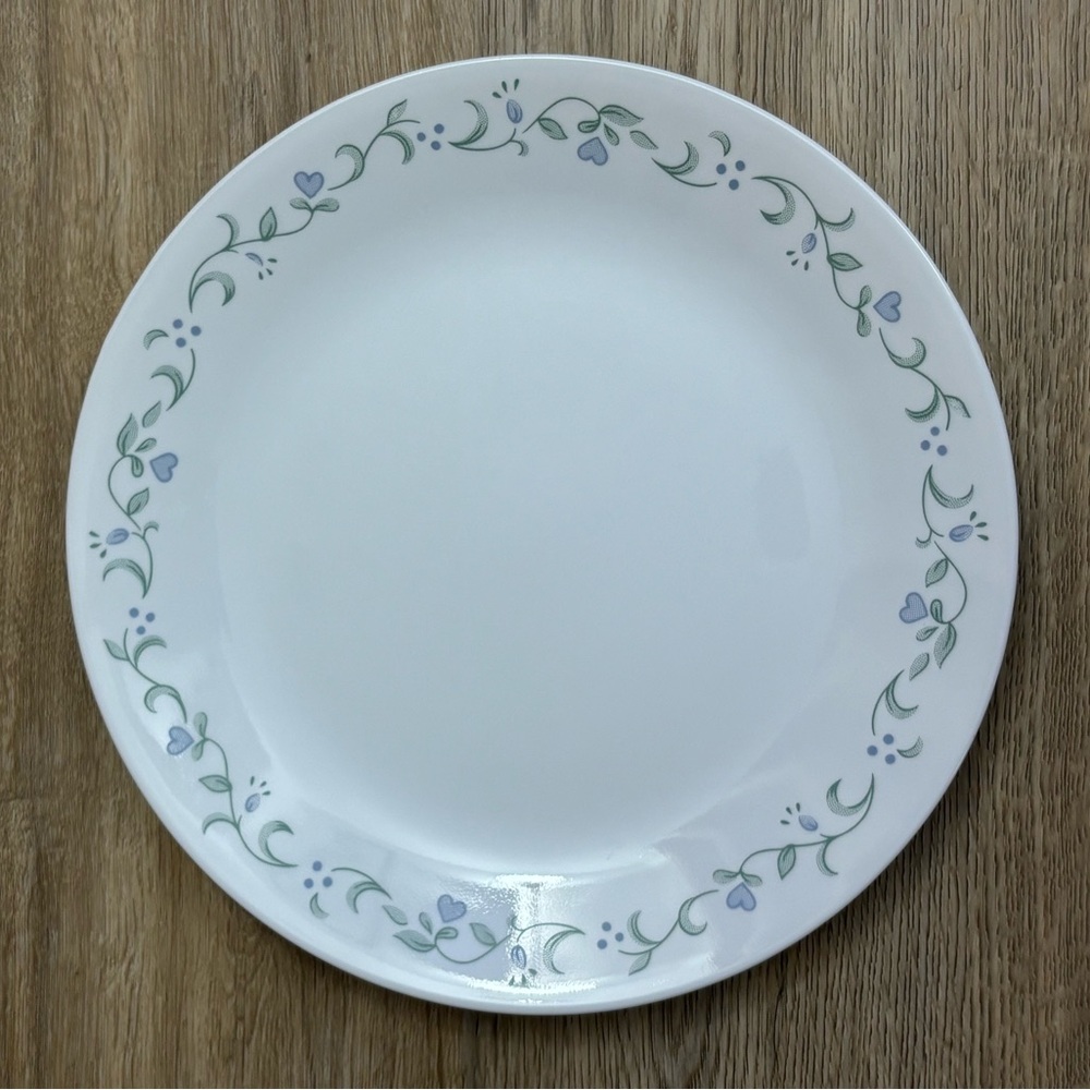 Corelle Country Cottage Dinner Plates Set of 4